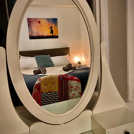 The Sand Bank - Flat 1, Cosy, Central, Sleeps 4, 7 Min From The Beach, Pet Friendly, Parking, Wifi, Kitchen,Washer,Private Exit Bournemouth Exterior photo